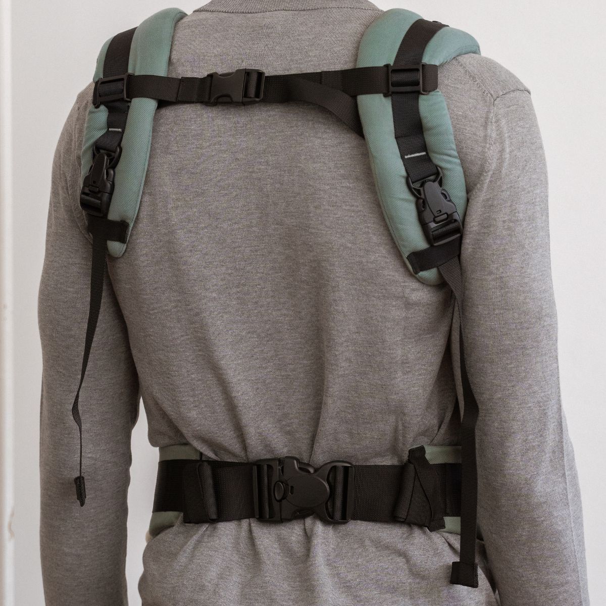 Fullbuckle #farbe_krokodilgrün von hinten