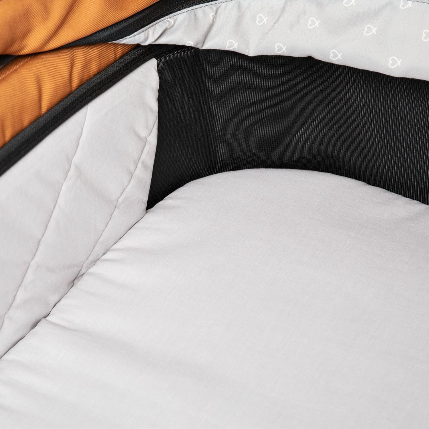 Kinderwagen Babywanne Nahaufnahme