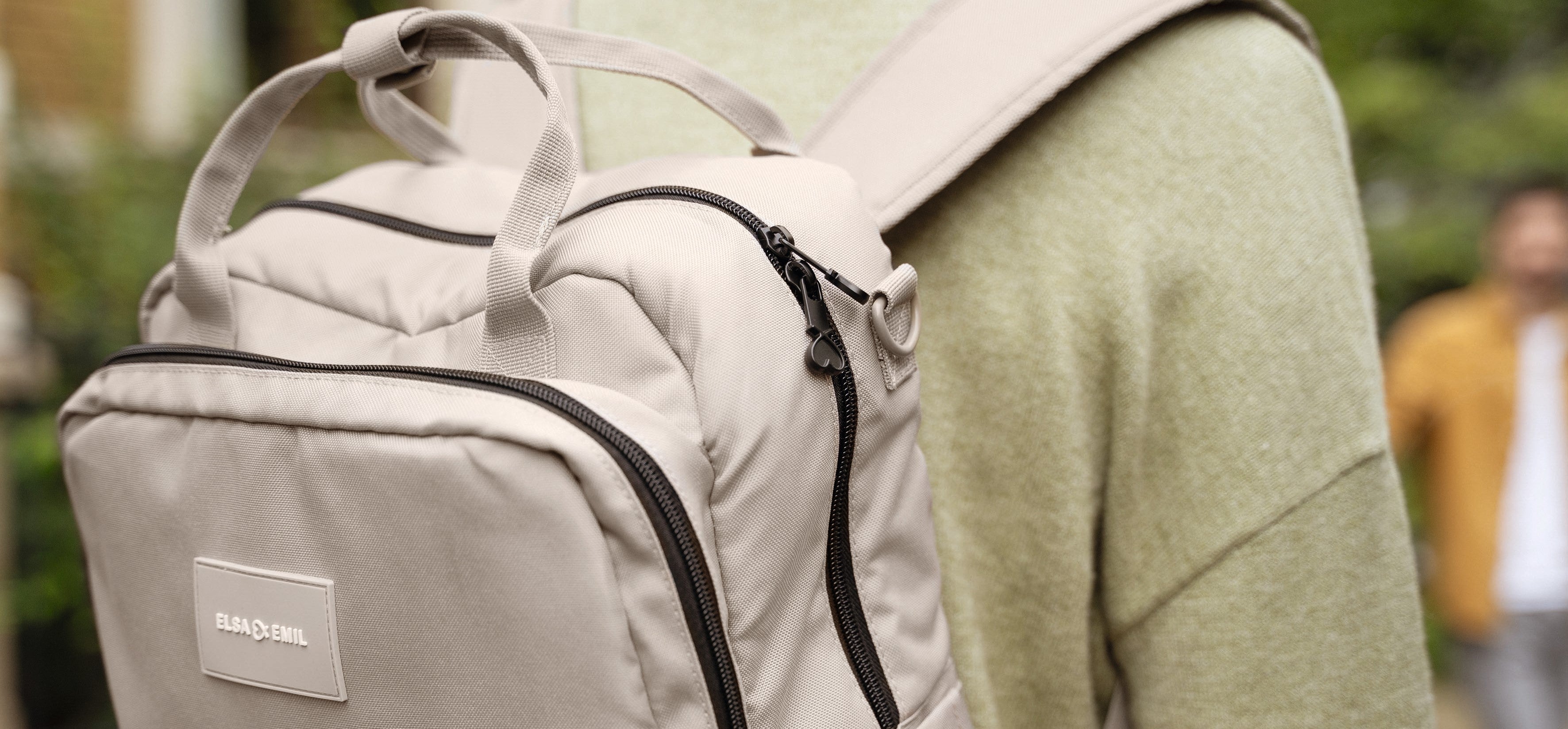 Henkel Rucksack Nahaufnahme #farbe_kängurubeige