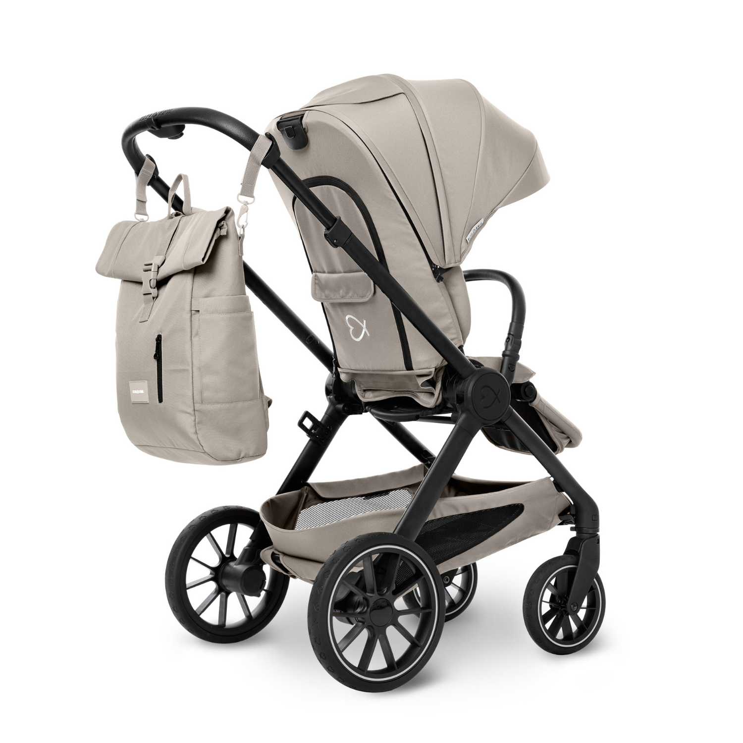 Rucksack befestigt am Kinderwagen #farbe_kängurubeige
